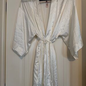 Victoria's Secret White Satin Robe